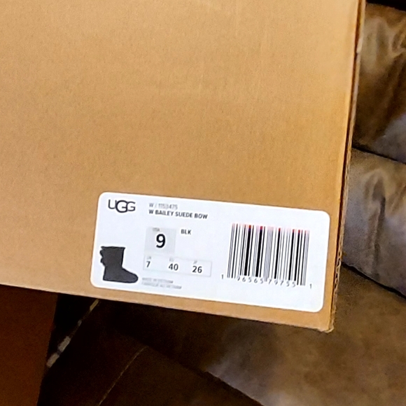 UGG Bailey Bow II - Picture 4 of 6
